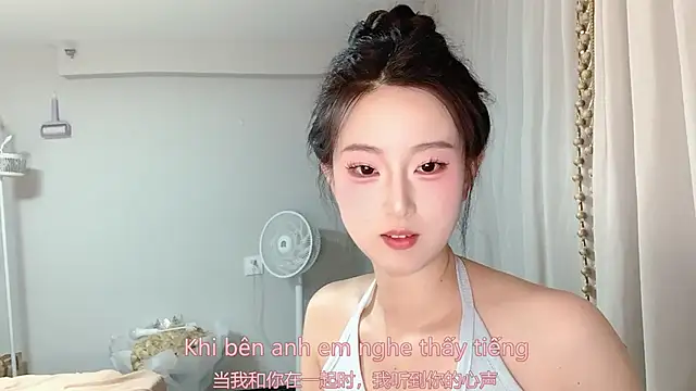 1X-yiyi online show from May 30, 2026, 12:13 pm