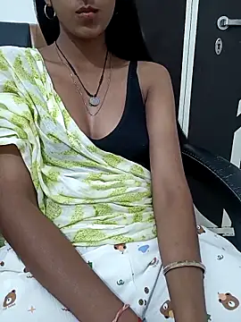 Snapshot of aushi_rajput chatting on March 27, 2026, 10:42 pm aushi rajput online show from March 27, 2026, 10:42 pm