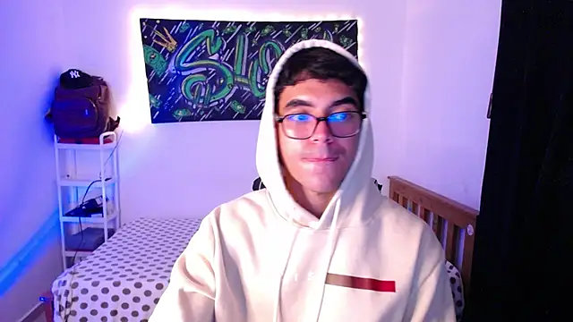 Snapshot of __TidalStormX chatting on March 21, 2026, 8:19 am TidalStormX online show from March 21, 2026, 8:19 am