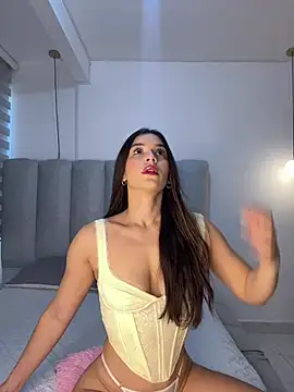Valentina lux1 online show from July 16, 2026, 1:28 pm