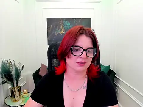 AmeliaDateri online show from May 28, 2026, 7:55 pm