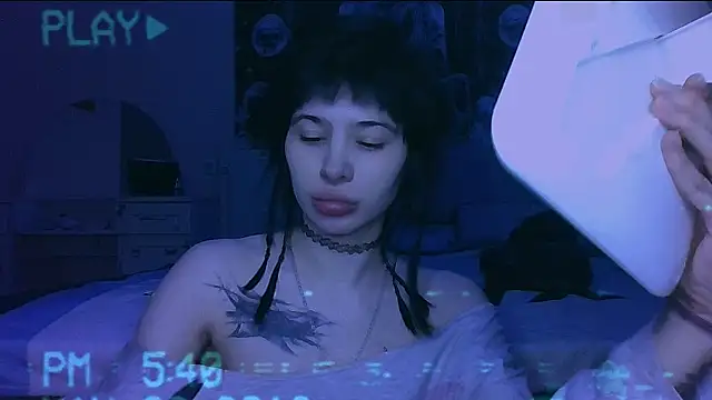 Snapshot of AllisonDeetz chatting on March 30, 2026, 11:28 pm AllisonDeetz online show from March 30, 2026, 11:28 pm