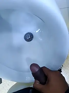 cantilloxxx online show from April 17, 2026, 2:20 pm