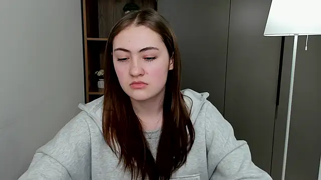 Snapshot of AllenGlas chatting on March 17, 2026, 11:02 am AllenGlas online show from March 17, 2026, 11:02 am