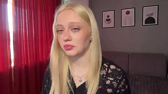 Snapshot of MargretBurse chatting on March 17, 2026, 6:39 am MargretBurse online show from March 17, 2026, 6:39 am