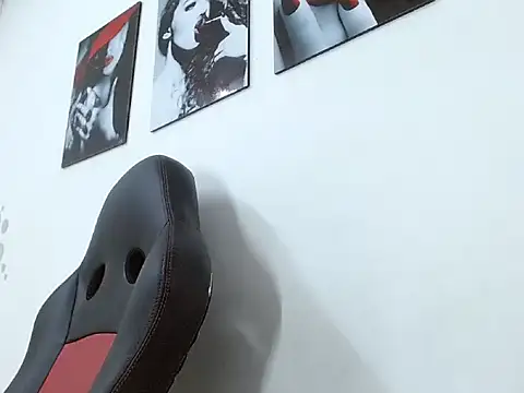 Snapshot of Alessandro_Hamed chatting on March 17, 2026, 2:20 pm Alessandro Hamed online show from March 17, 2026, 2:20 pm