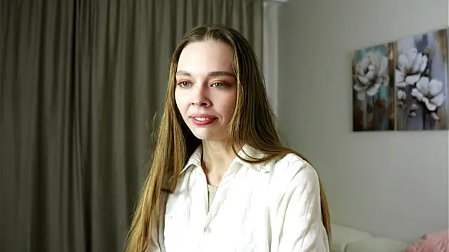Snapshot of HermaFrain chatting on March 28, 2026, 7:24 pm HermaFrain online show from March 28, 2026, 7:24 pm