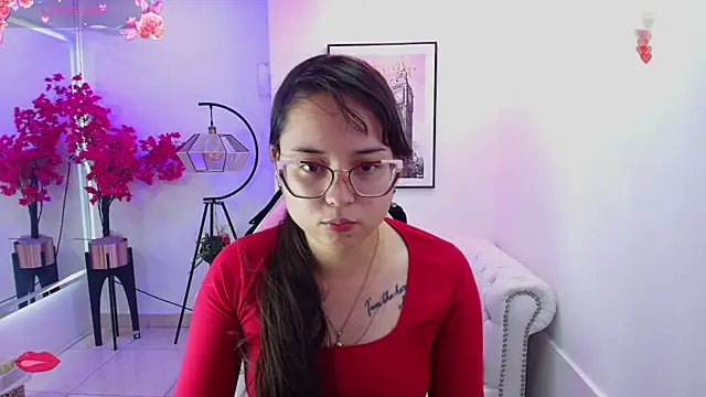 Snapshot of Shady_bug chatting on March 17, 2026, 7:39 pm Shady bug online show from March 17, 2026, 7:39 pm