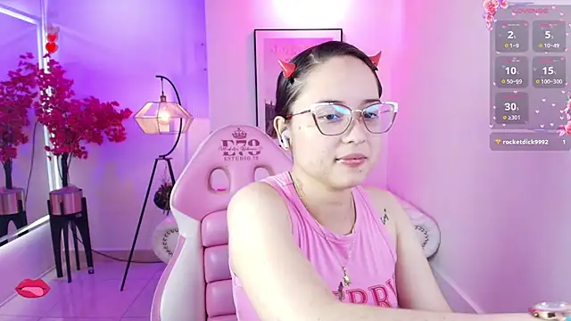 Snapshot of Shady_bug chatting on March 24, 2026, 7:52 pm Shady bug online show from March 24, 2026, 7:52 pm