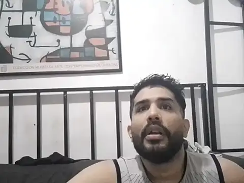 Snapshot of Yokitox chatting on March 20, 2026, 4:28 am Yokitox online show from March 20, 2026, 4:28 am