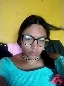 LatinSquirtBaby online show from May 10, 2026, 1:16 pm