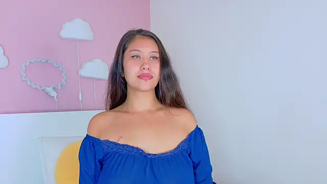AnabelleJames   online show from July 2, 2026, 12:33 pm