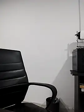 LilasBoobs online show from April 11, 2026, 2:05 am