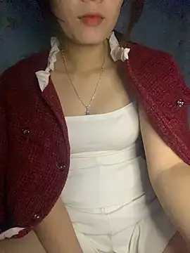 Snapshot of -Eidieea- chatting on March 18, 2026, 11:13 am -Eidieea- online show from March 18, 2026, 11:13 am