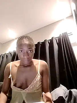 Snapshot of Slenderbae99 chatting on March 19, 2026, 5:44 am Slenderbae99 online show from March 19, 2026, 5:44 am