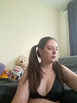 Arya Malone online show from July 9, 2026, 6:50 am