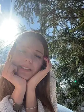 Snapshot of SophiaWestend chatting on March 21, 2026, 9:47 am SophiaWestend online show from March 21, 2026, 9:47 am