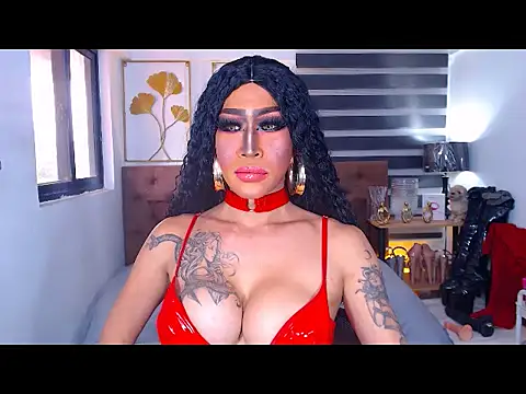 Snapshot of DominateMistressTania chatting on March 18, 2026, 6:05 am DominateMistressTania online show from March 18, 2026, 6:05 am