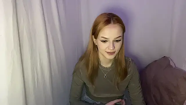 EvaKapnist online show from May 2, 2026, 8:36 pm