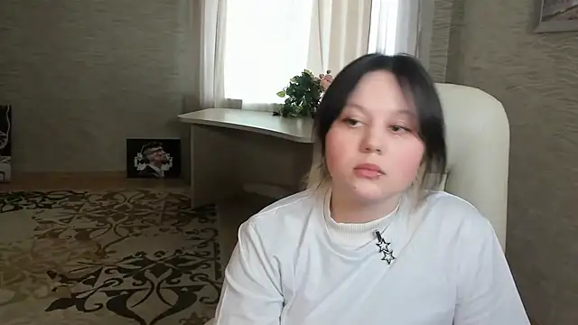 Snapshot of BelenHunkins chatting on March 18, 2026, 6:16 am BelenHunkins online show from March 18, 2026, 6:16 am