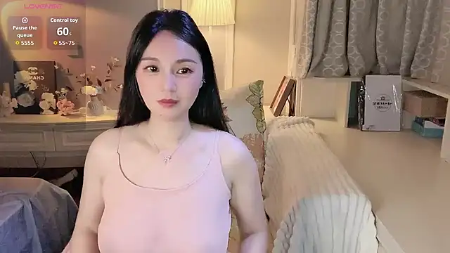 Snapshot of KCYE-CC chatting on May 7, 2026, 2:00 pm KCYE-CC online show from May 7, 2026, 2:00 pm