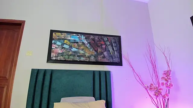 LilaRoss online show from July 11, 2026, 12:52 pm