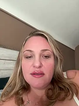 1SexyQueen online show from May 29, 2026, 3:21 pm