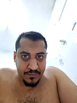 Snapshot of Layzie86 chatting on March 17, 2026, 6:22 pm Layzie86 online show from March 17, 2026, 6:22 pm