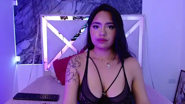 sweetbloomcs online show from May 19, 2026, 8:59 pm