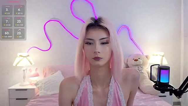 kittysocutie online show from July 19, 2026, 12:25 am