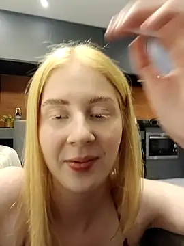 Snapshot of ninaxbabyy chatting on March 25, 2026, 1:55 am ninaxbabyy online show from March 25, 2026, 1:55 am