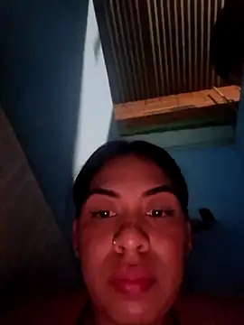 Snapshot of Dominicsexy_bitch chatting on March 19, 2026, 5:00 am Dominicsexy bitch online show from March 19, 2026, 5:00 am