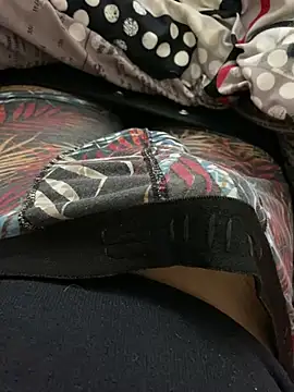 Snapshot of ab_douu chatting on March 19, 2026, 12:58 am ab douu online show from March 19, 2026, 12:58 am