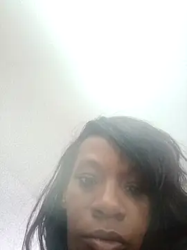 Snapshot of LilBitFineAzz chatting on March 20, 2026, 11:04 am LilBitFineAzz online show from March 20, 2026, 11:04 am