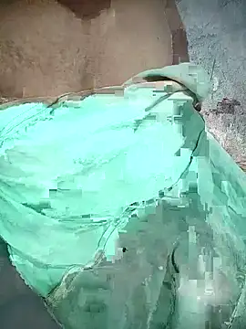 hottsexyy online show from August 1, 2026, 5:07 am