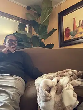 Snapshot of MaKeItWeT4200 chatting on March 18, 2026, 3:59 pm MaKeItWeT4200 online show from March 18, 2026, 3:59 pm