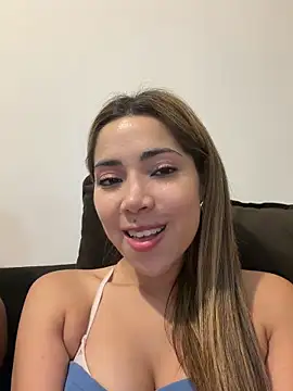 sexyparejahot69 online show from May 27, 2026, 1:57 am