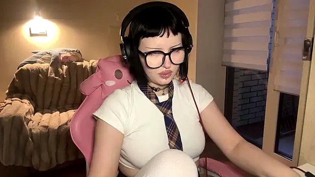 Snapshot of Setty_Asky chatting on March 20, 2026, 12:43 pm Setty Asky online show from March 20, 2026, 12:43 pm