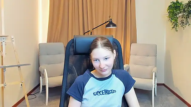 Snapshot of AndriaWhitford chatting on March 19, 2026, 1:04 pm AndriaWhitford online show from March 19, 2026, 1:04 pm