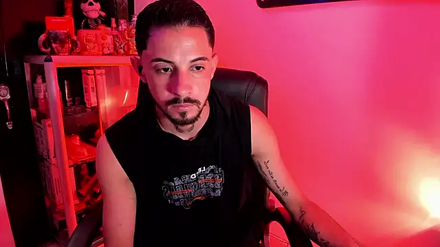 Snapshot of clark_kent_ chatting on March 18, 2026, 4:10 pm clark kent online show from March 18, 2026, 4:10 pm