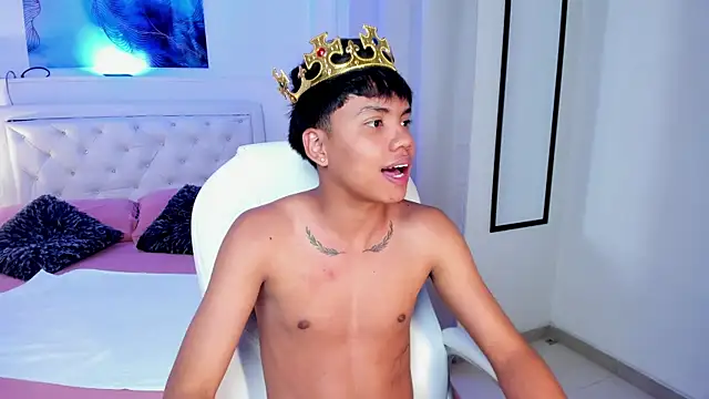 thiagosterling online show from May 13, 2026, 12:41 am