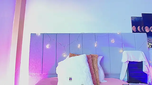 LiiaaGenner online show from March 24, 2026, 6:13 pm