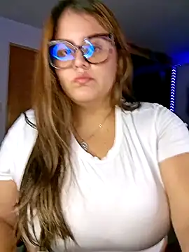 Bonny rousse01 online show from April 7, 2026, 12:16 pm