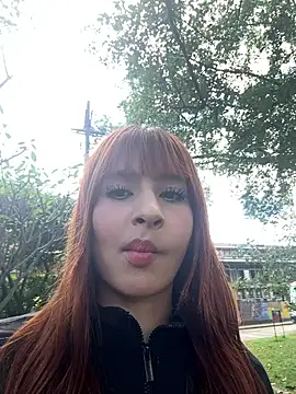 Sexy aleja outdoors online show from March 19, 2026, 6:23 pm