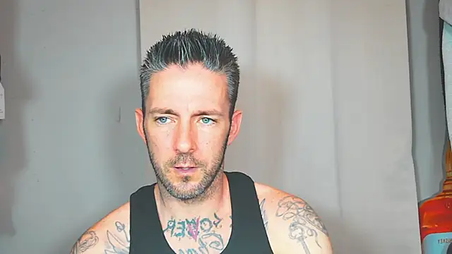 SkylarrGrey online show from May 12, 2026, 5:37 am