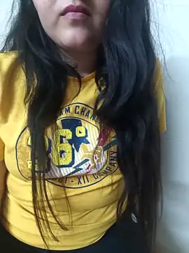 Snapshot of neelam_rawat chatting on April 14, 2026, 9:43 pm neelam rawat online show from April 14, 2026, 9:43 pm