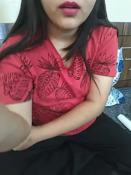 Snapshot of neelam_rawat chatting on May 27, 2026, 4:42 am neelam rawat online show from May 27, 2026, 4:42 am