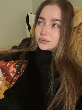 Snapshot of milana_millka chatting on March 26, 2026, 8:53 am milana millka online show from March 26, 2026, 8:53 am