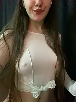 shrie beverlyy045 online show from April 8, 2026, 10:10 pm