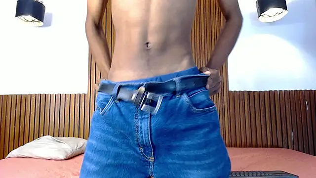 Snapshot of Dante_twink7 chatting on March 19, 2026, 7:07 pm Dante twink7 online show from March 19, 2026, 7:07 pm